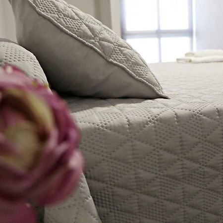 Apartamentos Credencial Саррія Екстер'єр фото