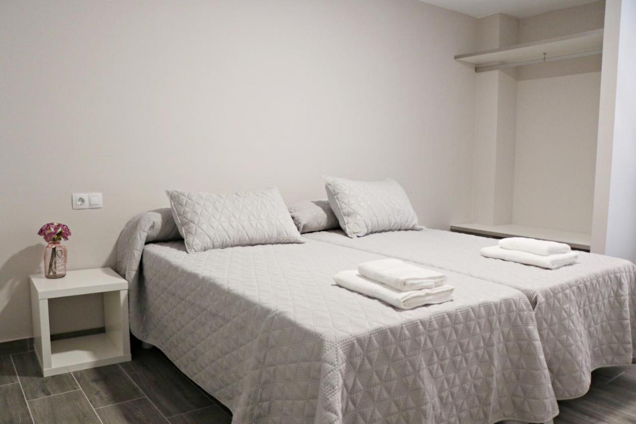 Apartamentos Credencial Саррія Екстер'єр фото
