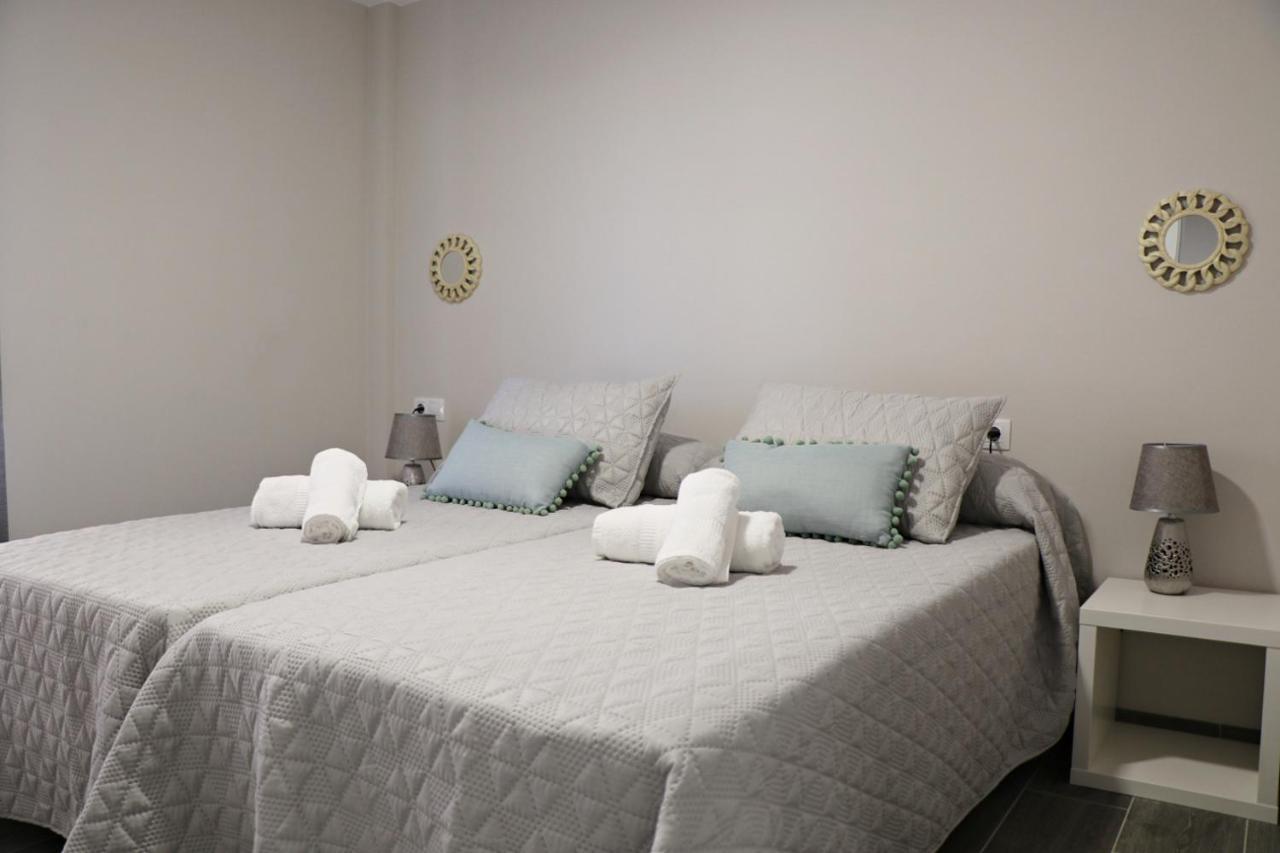 Apartamentos Credencial Саррія Екстер'єр фото